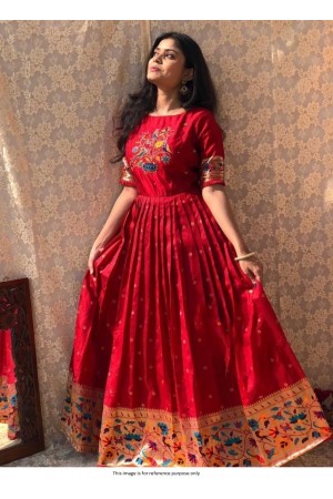 Bollywood Model Red banarasi silk wedding gown