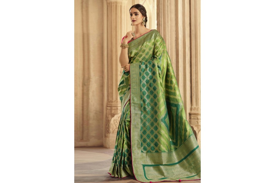 Light Green Silk Saree With Blouse 10163 