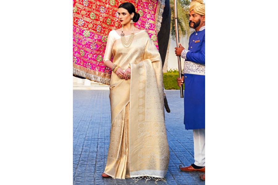 Royal off White and Gold Woven Kanjivaram 123005