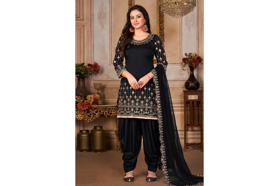 Buy Black Punjabi Suits Online in India at Low Cost | Myntra