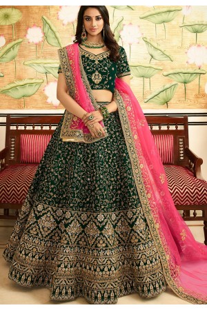 A Surreal Gujarati wedding With The Bride In Olive Green Lehenga | Bridal  outfits, Bridal lehenga, Green lehenga