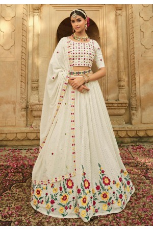 Off White Lehenga Choli Dupatta Pakistani Dress #BS742 - CUSTOM SIZES |  Indian wedding dress, Pakistani dress design, Pakistani dresses