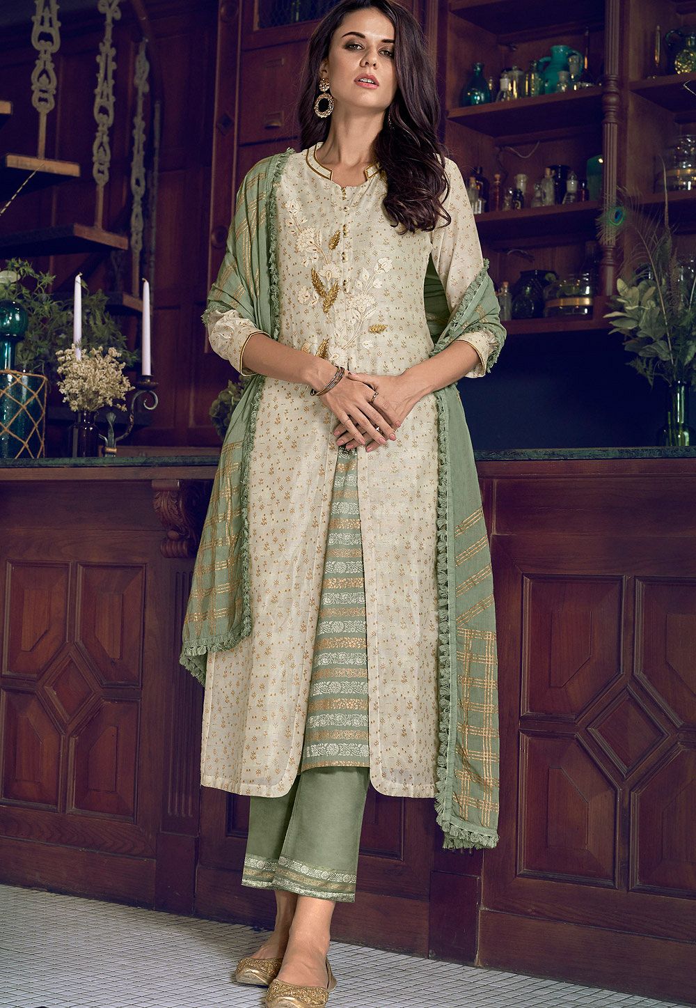 Punjabi Suit | Punjabi suits designer boutique, Latest punjabi suits,  Ladies trouser suits