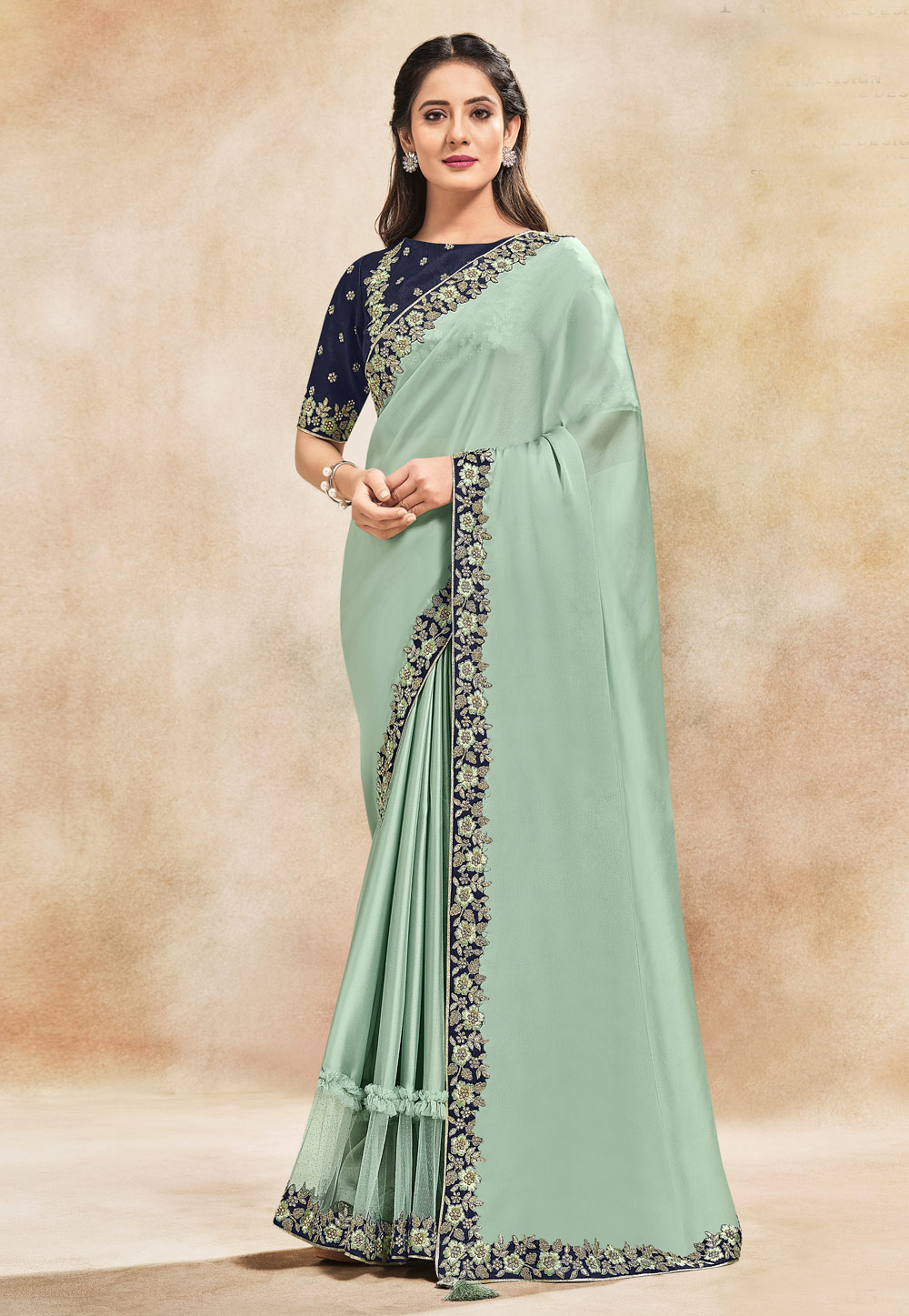 Shop Pure Zari Banarasi Handloom Silk Green Saree Blouse Design Online –  Sunasa