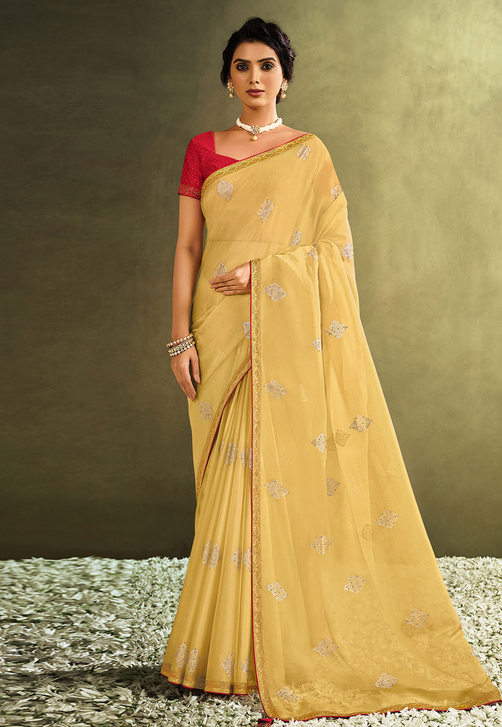 Plain Latest Uppada Golden Tissue Saree, 6 m (with blouse piece) at Rs 2999  in Hyderabad