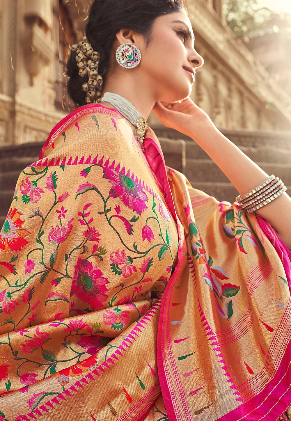 Golden Banarasi Silk Saree 3013b 6004