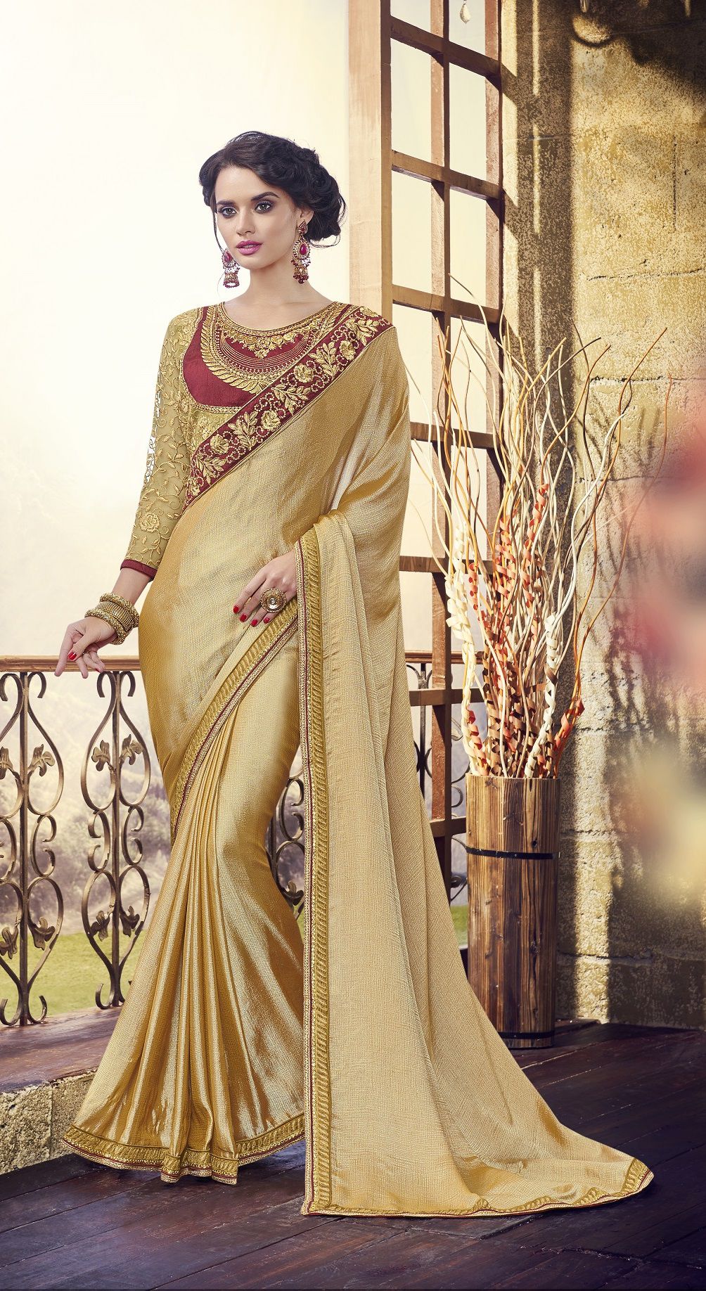 Buy Astonishing Maroon Zari Woven Silk Festival Wear Saree With Blouse -  Zeel Clothing