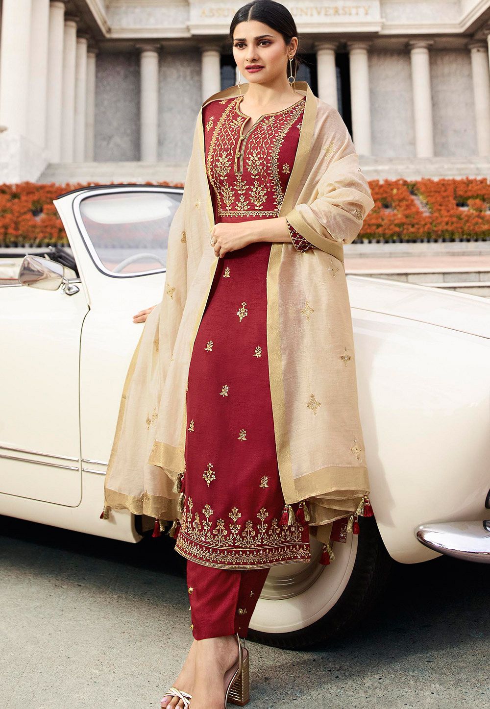 Best 12 Salwar pattern – SkillOfKing.Com | Women trousers design, Womens  pants design, Salwar pants