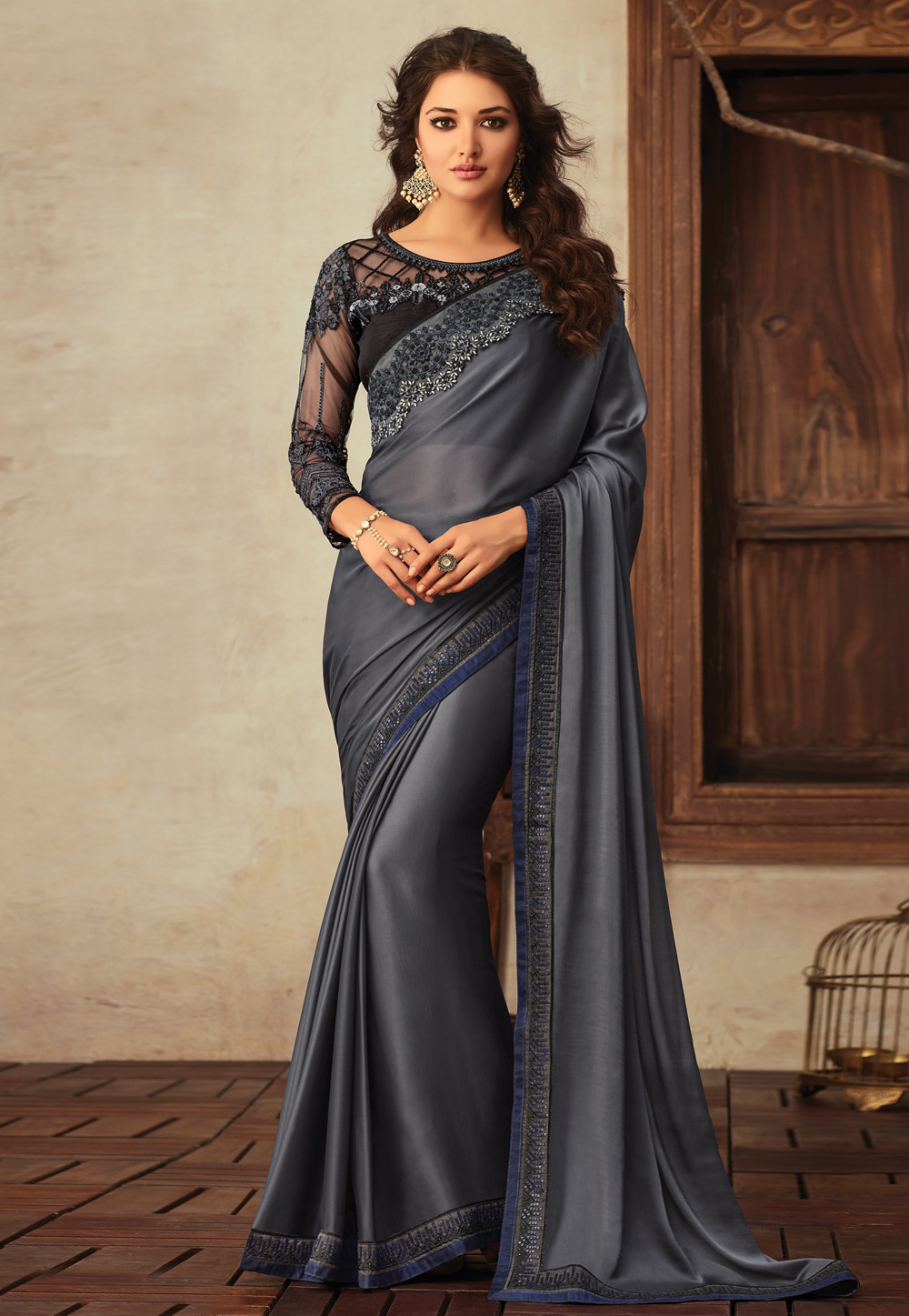 gray saree with black blouse