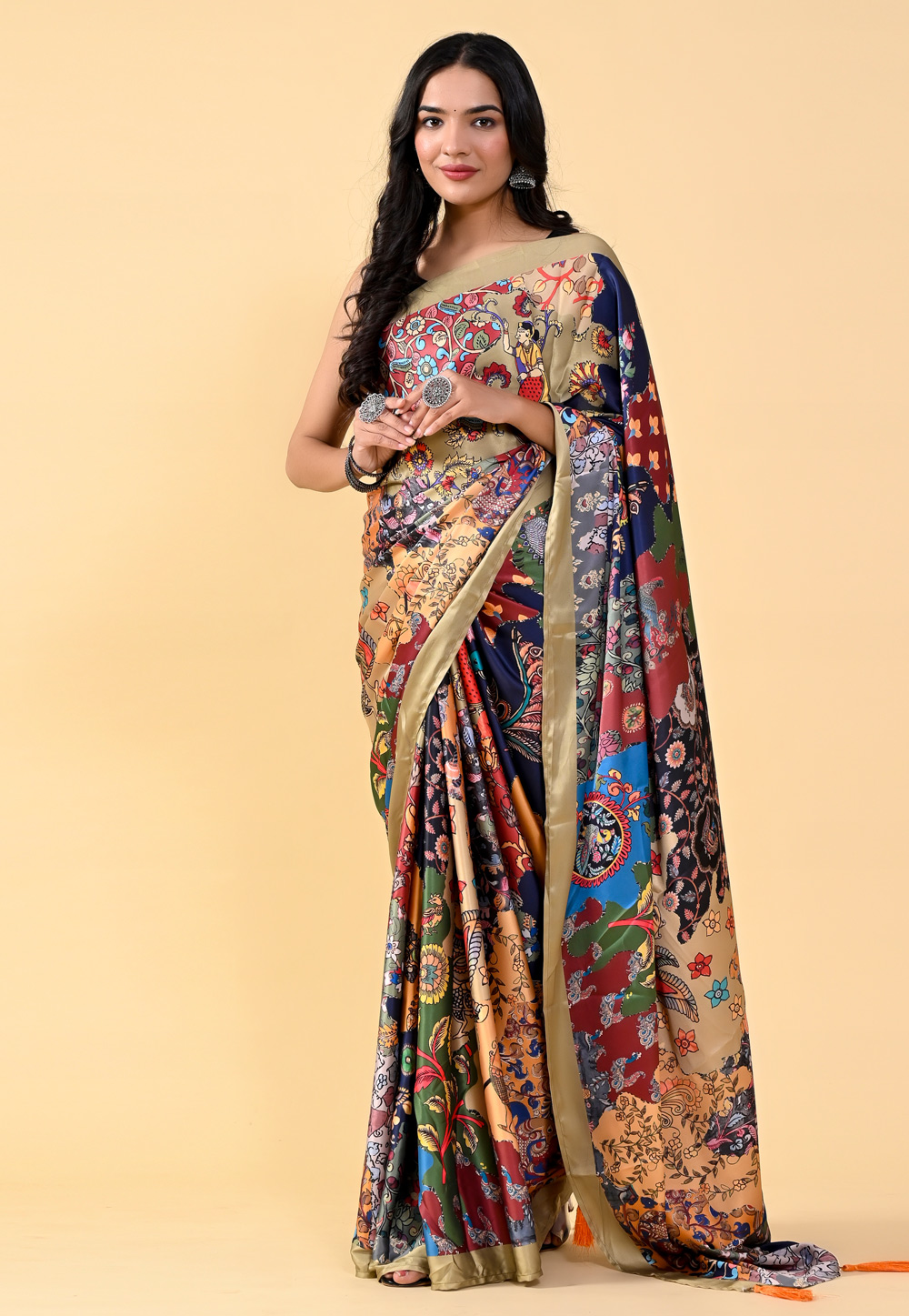 Stunner Multicolor Kanjivaram Silk Saree With Propinquity Bl