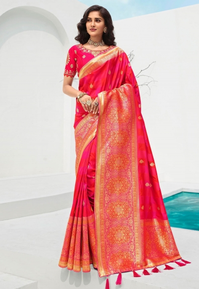 6.3 m (with blouse piece) Wedding Magenta Banarasi Silk Designer Saree at  Rs 1870 in Surat