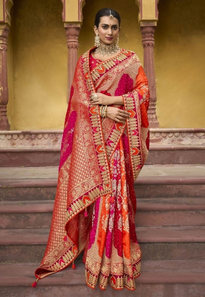 Silk Saree with blouse in Magenta colour 5516