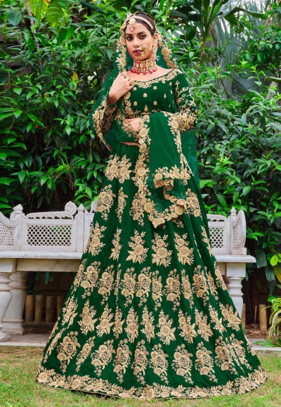 Green Color Wedding Wear Green Color Designer Net Lehenga Choli With P –  Fabvilla